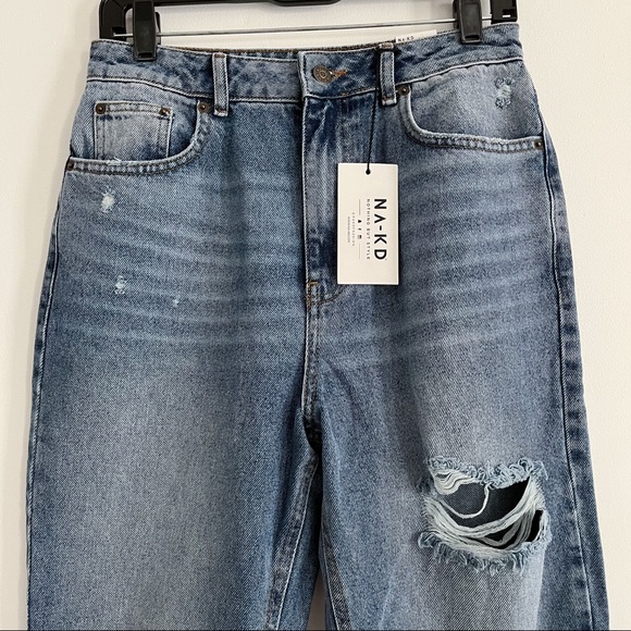 ASOS NA-KD Straight Leg Ripped Jeans in Light Blue - Picture 6 of 13